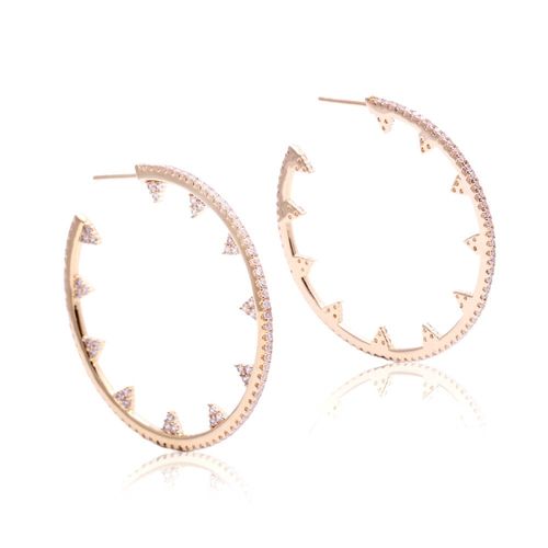 Brinco zirconia branca argola com triangulos (promoção 50%)