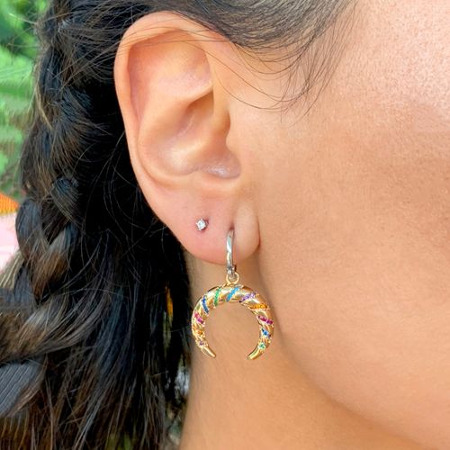 Brinco Ear Bling Chifre Médio Zircônia Colorida Banho de Ródio Branco