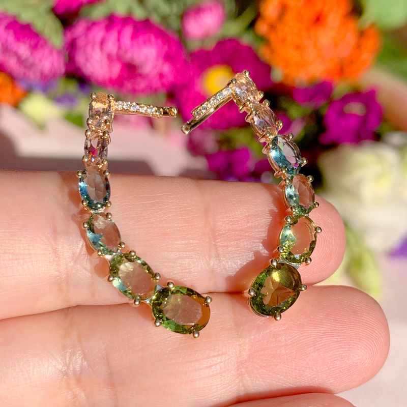 Brinco Ear Cuff Ovais Cristal Peridoto Banho de Ouro 18K