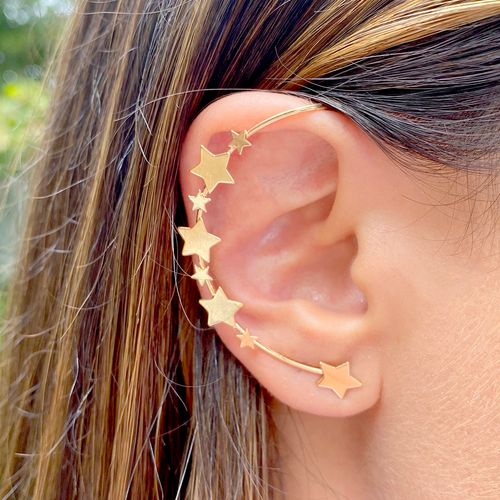 Brinco folheado liso ear cuff estrelas
