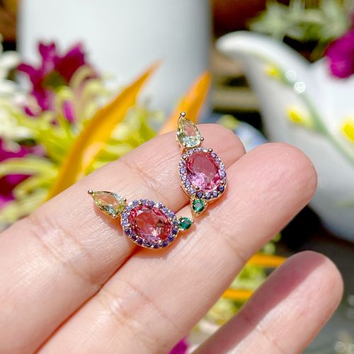 Brinco cristal turmalina rosa cristal citrino cristal esmeralda oval com gota