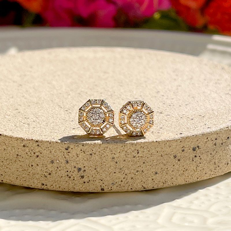 Brinco-Redondo-Zirconia-Branca-Banho-de-Ouro-18K