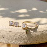 Brinco-Ponto-de-Luz-Zirconia-branca-Banho-de-Ouro-18K