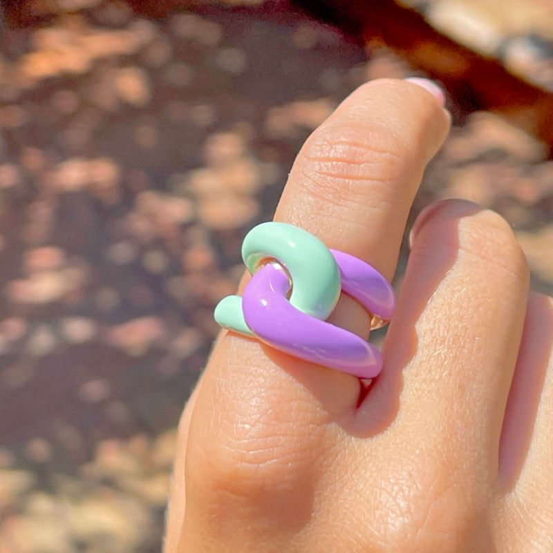 ANEL-ESMALTE-RESINA-ENTRELACADO-ENCAIXE--ROXO-VERDE-