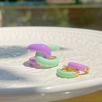 ANEL-ESMALTE-RESINA-ENTRELACADO-ENCAIXE--ROXO-VERDE-