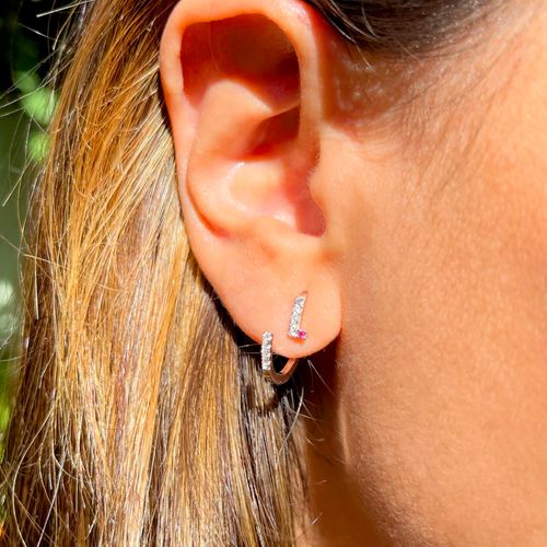 Brinco Aberto Zircônia Vermelha Prata 925