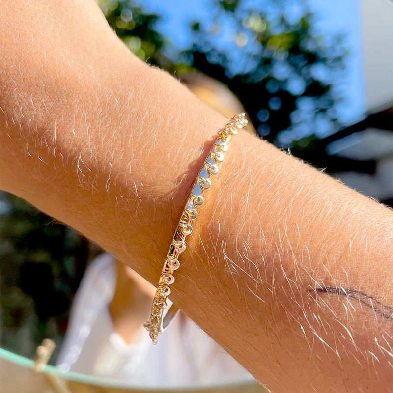 Bracelete-Liso-Inteiro-Chapinhas-Banho-de-Ouro-18K