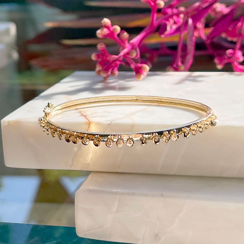 Bracelete-Liso-Inteiro-Chapinhas-Banho-de-Ouro-18K