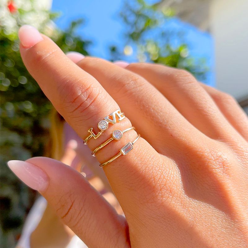 Anel-Kit-C-3-Zirconia-Branca---Redondo-Love-Retangulo--Banho-de-Ouro-18K