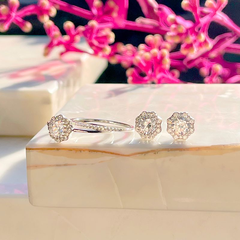Brinco-Flor-Cravejado-Zirconia-Branca-Prata-925