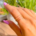 Anel-Liso-Corrente-Banho-de-Ouro-18K
