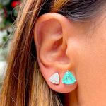 Brinco-Triangulo-Cravejado-Zirconia-Branca-Prata-925