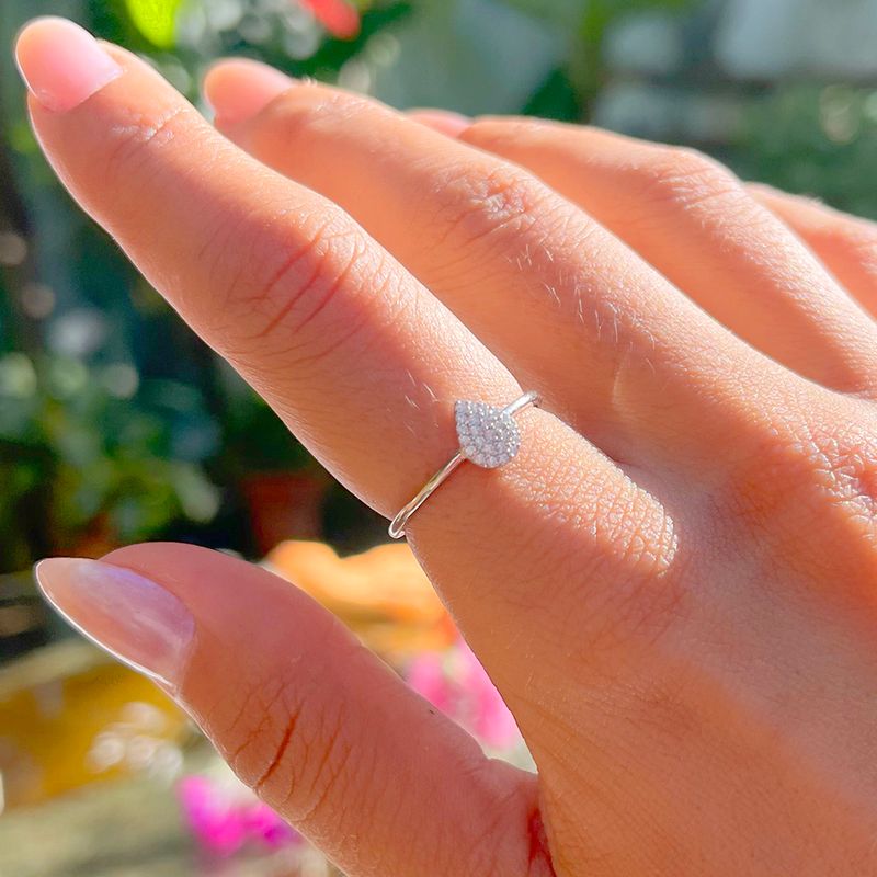 Anel-Cravejado-Gota-Zirconia-Branca-Prata-925