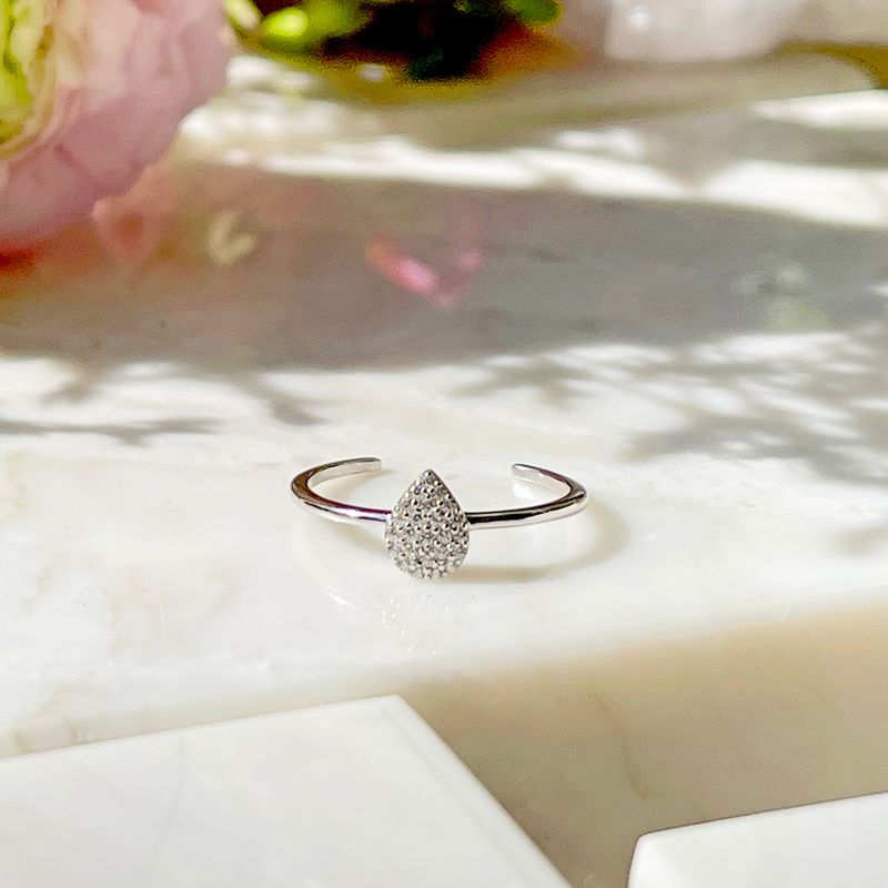 Anel-Cravejado-Gota-Zirconia-Branca-Prata-925