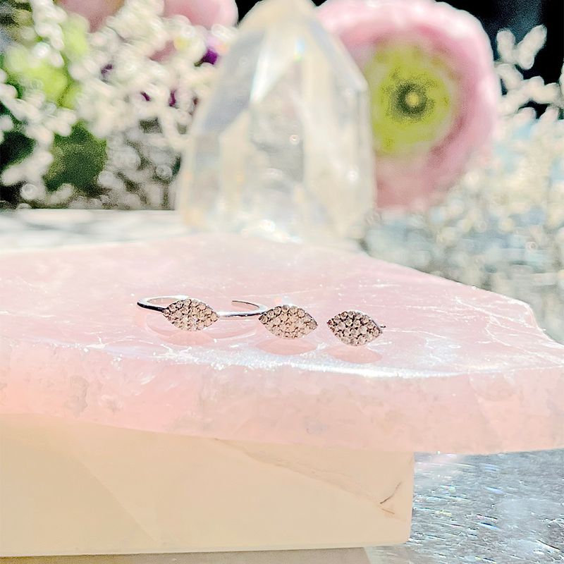 Brinco-Olho-Cravejado-Zirconia-Branca-Prata-925-