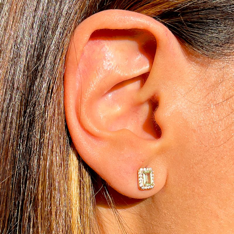 Brinco-Retangulo-Pequeno-Cristal-Ametista-Verde-Zirconia-Branca-Banho-de-Ouro-18K