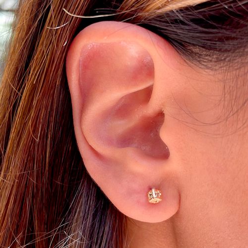Brinco Cubo Pequeno Zircônia Colorida Banho de Ouro 18K p