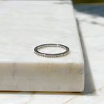 Anel-Zirconia-Branca-Fininha-Cravejada-Prata-925