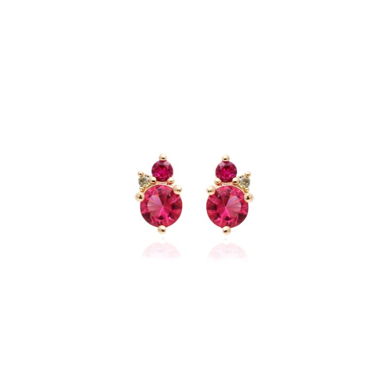 Brinco-Cravejado-Cristal-Turmalina-Rosa-Cravacao-em-Garra-Banho-de-Ouro-18K-