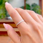 Anel-Zirconia-Branca-Quadradinhos-Trilho-Prata-925-