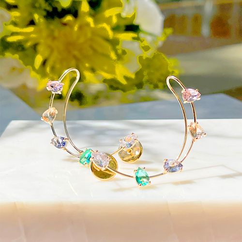 Brinco Ear Cuff Gotas Cristal Quartzo Rosa Cravadas em Garras Banho de Ouro 18K