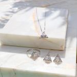 Anel-piramide-zirconia-branca-prata-925