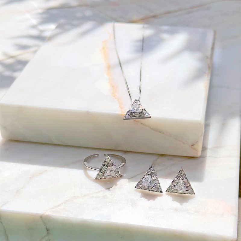 Anel-piramide-zirconia-branca-prata-925