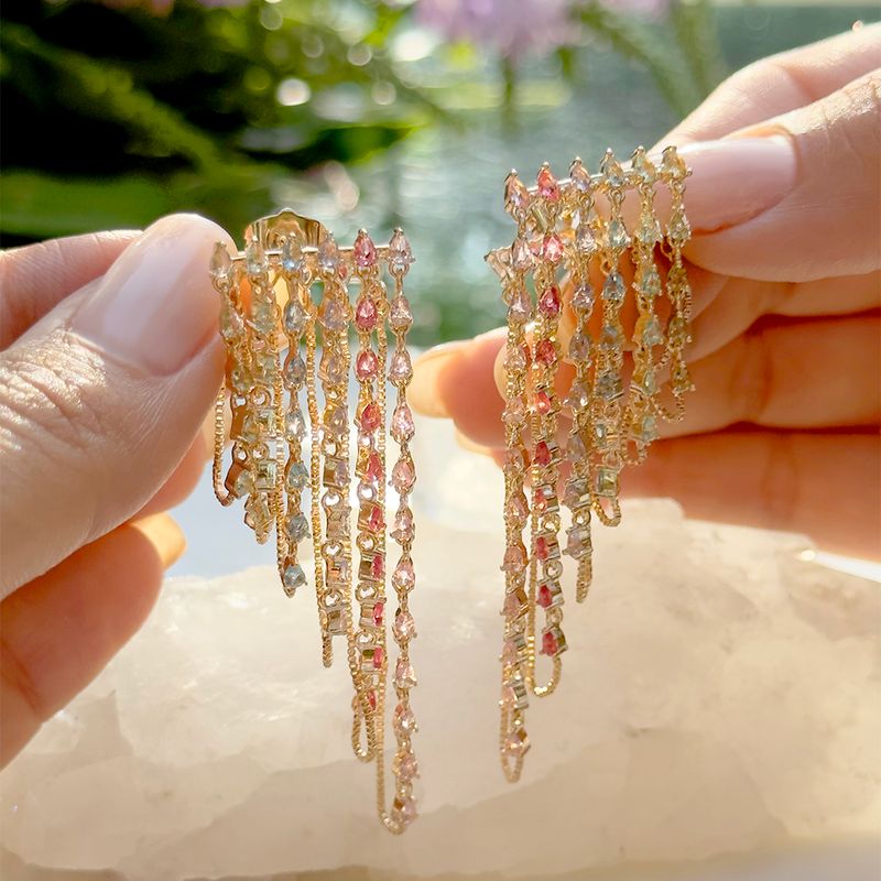 Brinco-franja-colorida-cristal-quartzo-rosa-banho-de-ouro-18k