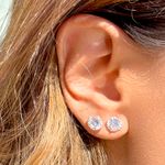 Kit-de-brincos-cravacao-de-garras-3mm-5mm-7mm-banho-de-ouro-18k-