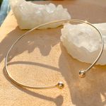 Gargantilha-lisa-esferas-banho-de-ouro-18k