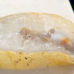 Brinco-colmeia-zirconia-branca-banho-de-ouro-18k