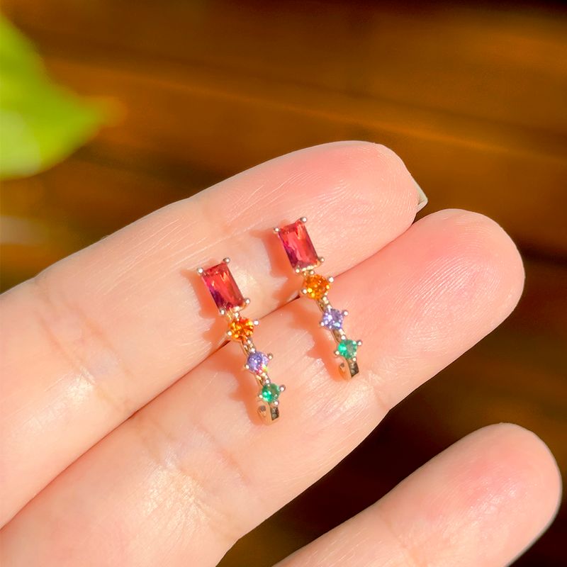 Brinco-formas-zirconia-colorida-banho-de-ouro-18k-nano-gold