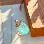 Anel-gota-borboleta-fusion-turmalina-light-cristal-esmeralda-banho-de-ouro-18k-nano-gold