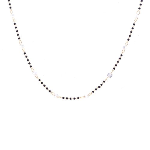 Colar cristais preto/branco 80cm banho de ouro 18k