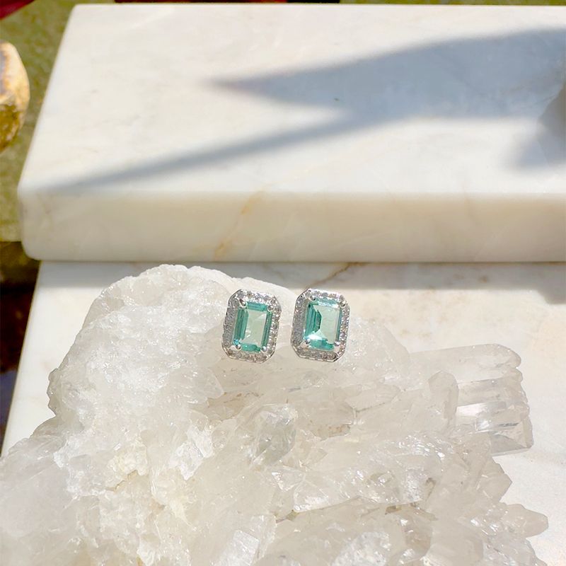 Brinco-retangulo-cravejado-cristal-paraiba-prata-925