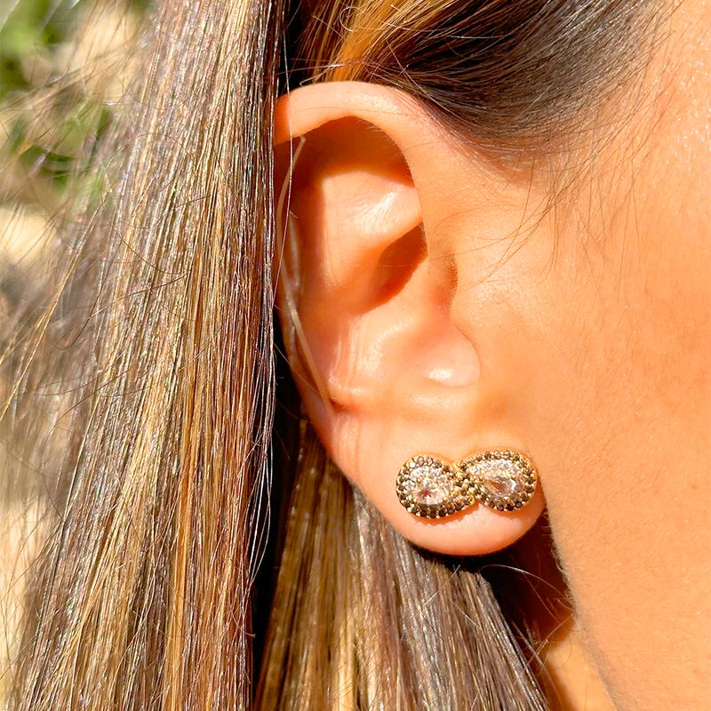 Brinco-infinito-cristal-quartzo-rosa-banho-de-ouro-18k-nano-gold-