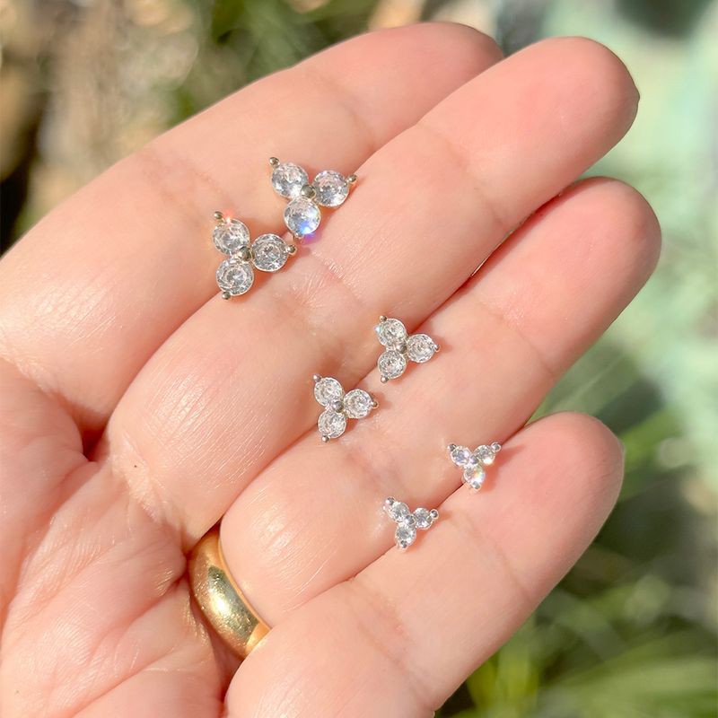 Kit-de-brincos-trevo-zirconia-branca-banho-de-ouro-18k