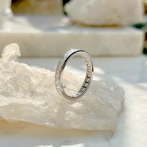 Anel Zirconia Branca Inteira Cravação Trilho aro 19