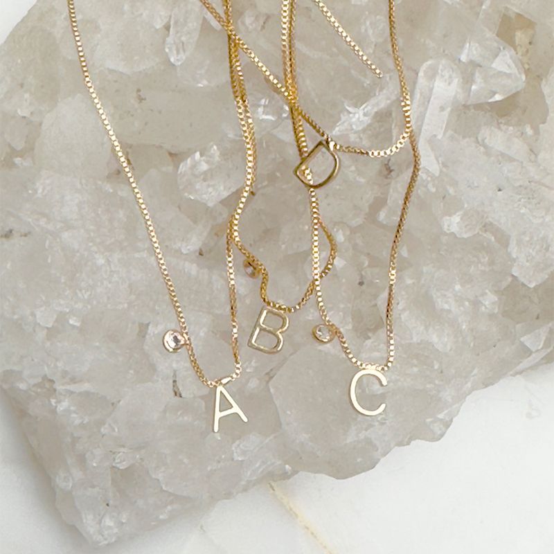 Colar-letra-b-zirconia-branca-45cm-banho-de-ouro-18k