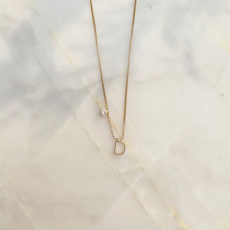 Colar-letra-d-zirconia-branca-45cm-banho-de-ouro-18k