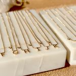 Colar-letra-f-zirconia-branca-45cm-banho-de-ouro-18k