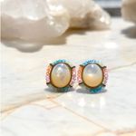Brinco-oval-madreperola-cristal-topazio-azul-banho-de-ouro-18k-nano-gold