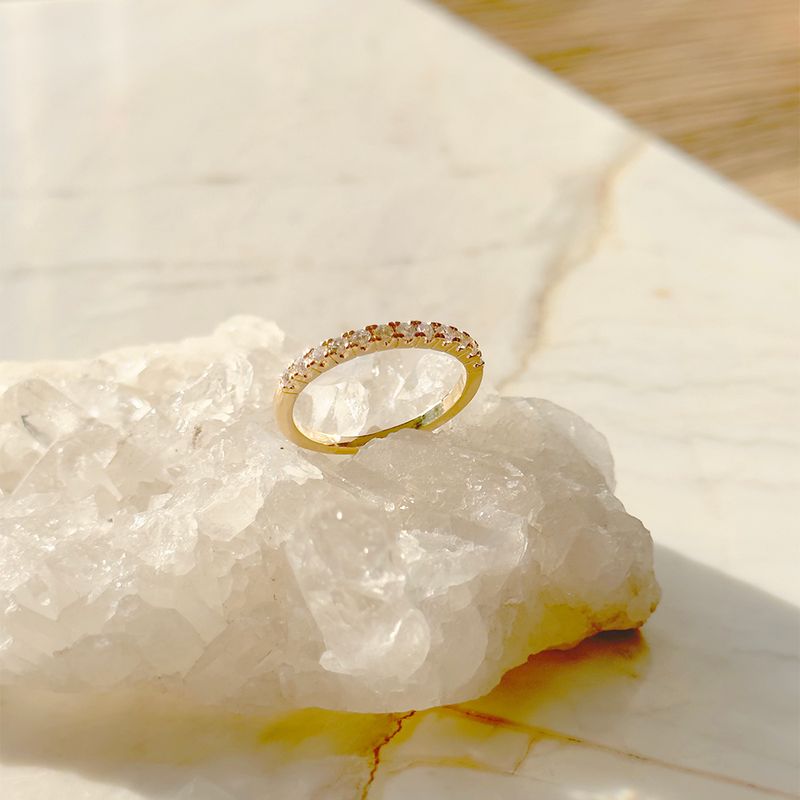 Meia-alianca-zirconia-branca-banho-de-ouro-18k-nano-gold-