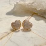 Brinco-coracao-cheio-cravacao-pave-zirconia-branca-banho-de-ouro-18k-nano-gold