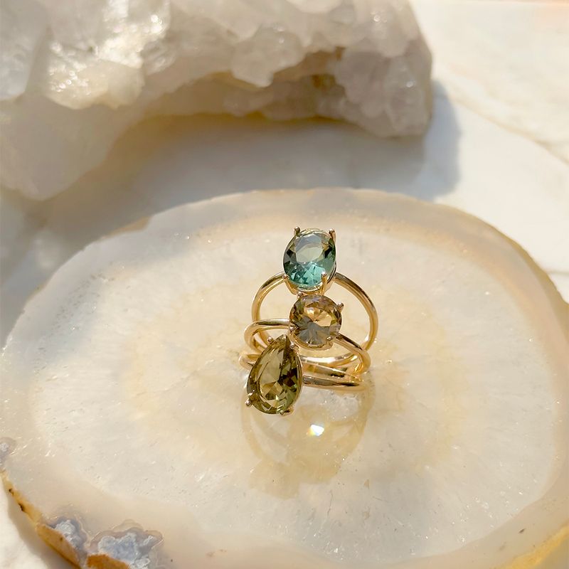 Anel-gota-cristal-topazio-fume-banho-de-ouro-18k