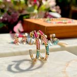 Brinco-argola-media-cristal-topazio-azul-banho-de-ouro-18k