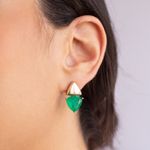 Brinco-piramide-dupla-fusion-esmeralda-zirconia-branca-banho-de-ouro-18k