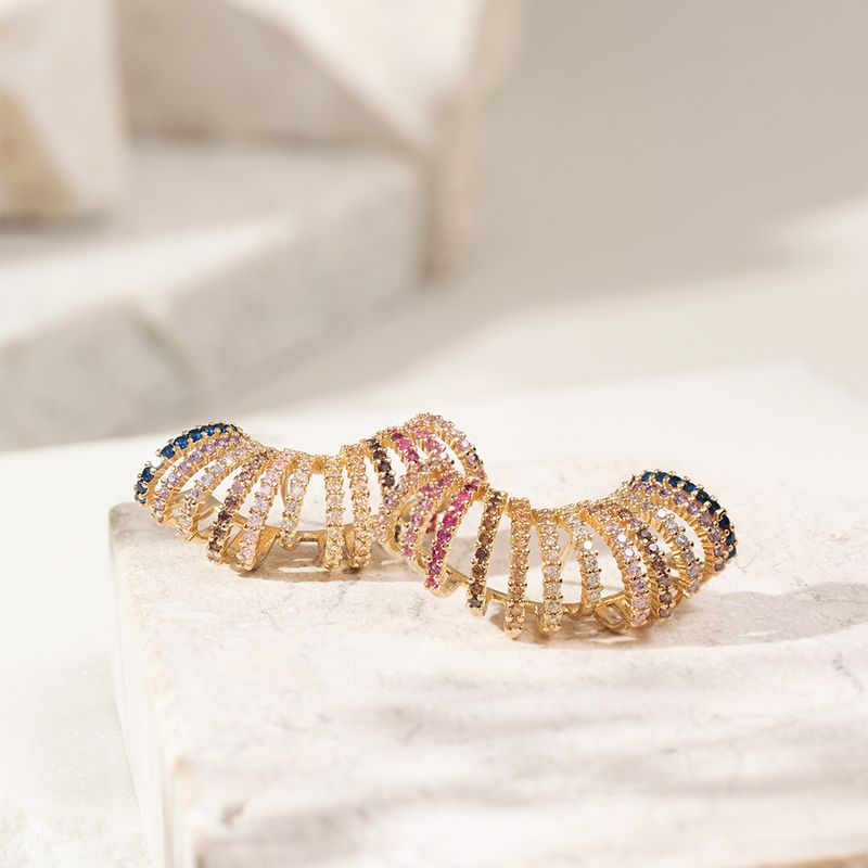 Brinco-onda-grande-zirconia-colorida-cravejada-banho-de-ouro-18k