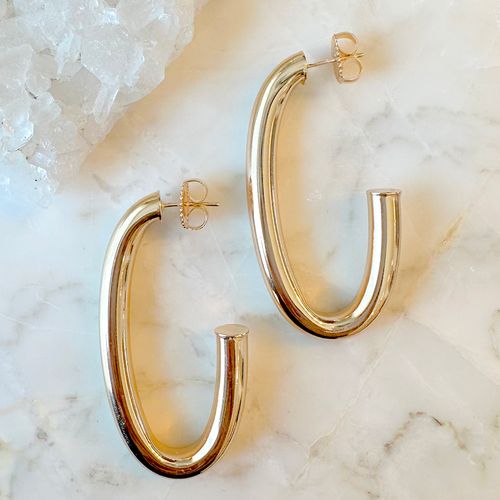 Brinco argola lisa tubo oval 6mm banho de ouro 18k