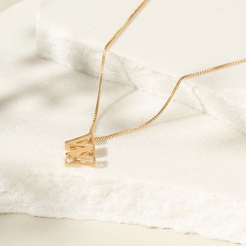 Colar Letra W Zircônia Branca 47cm Banho de Ouro 18K